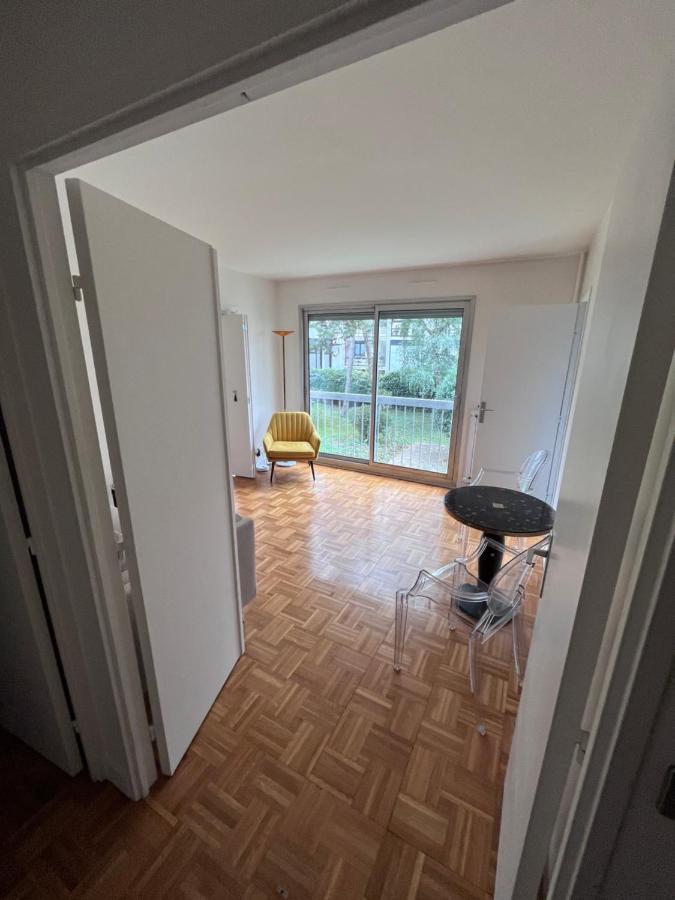 Suite 2 Pieces Sur Jardin Parijs Buitenkant foto